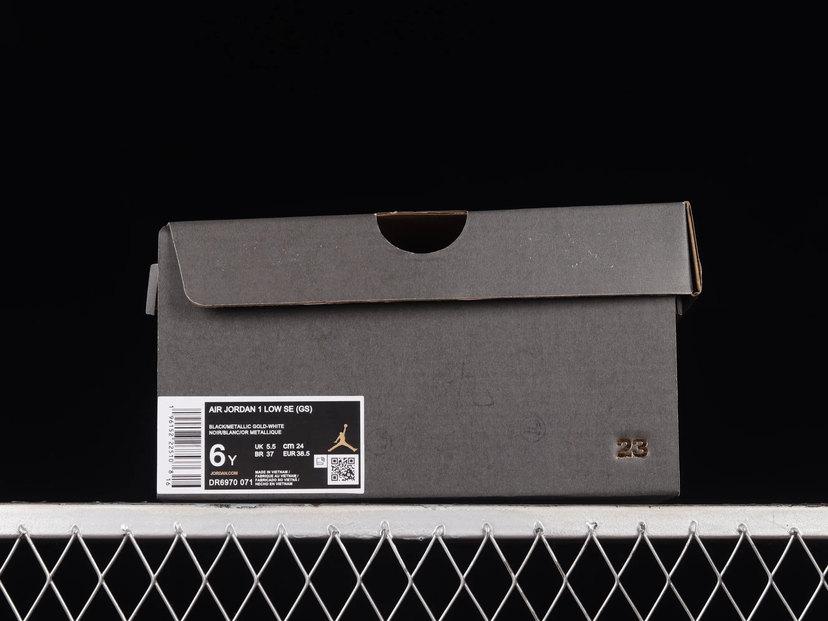 All categories Air Jordan Jordan series basketball shoes Air Jordan 1 Low Air Jordan 1 Low "Gold Toe" AJ1 Joe 1 black gold toe low-top cultural and leisure sports sneakers DR6970-071